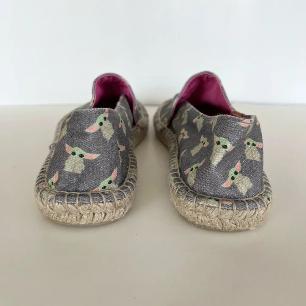 Ubuntu Star Wars Disney Mandalorian Slip On Espadrille Shoes, Grey/Pink, 10.5W